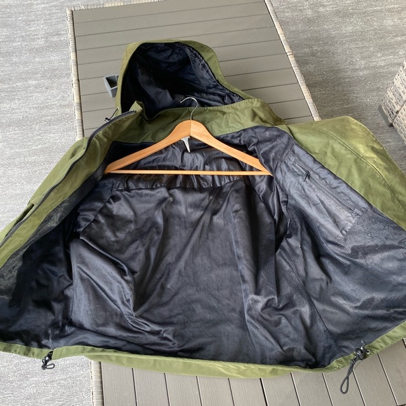 Bare waterproof jacket - Picture 4 of 7